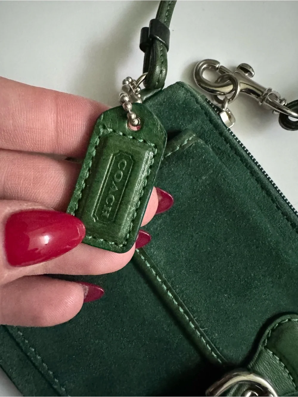 Vintage COACH soho emerald green suede purse wristlet - Picture 5 of 15